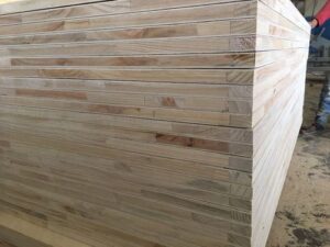 Full Pine / Side Pine / Hardwood Flush Doors